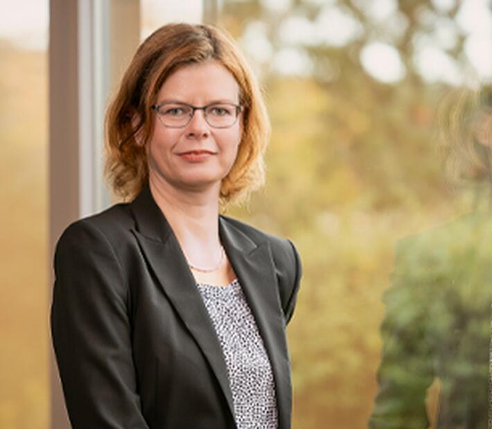 Frau Prof. Dr. Anja Schulz