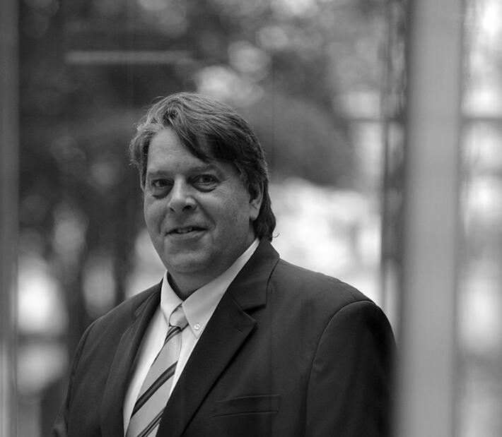 Nachruf auf ehemaligen Kollegen Prof. Dr. Georg Schmidt