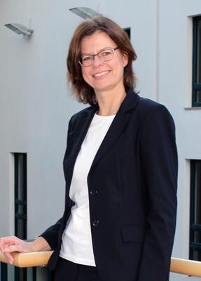 Foto von Frau Professor Anja Schulz