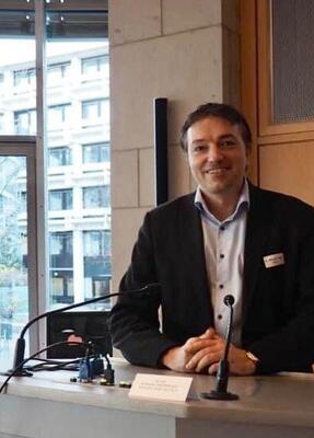 Dr. Michael Thaler