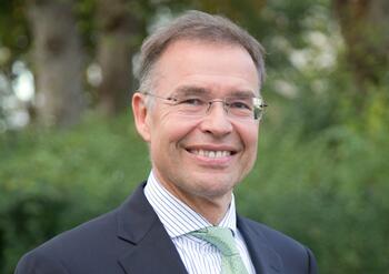HFM_Dozent_Arnd_Wiedemann